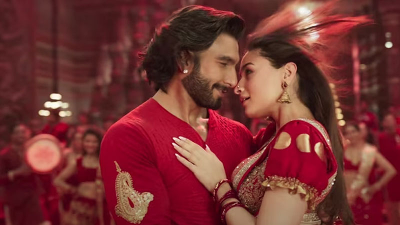 Alia Bhatt and Ranveer Singh Steal Hearts in 'Rocky aur Rani Kii Prem Kahaani' Trailer