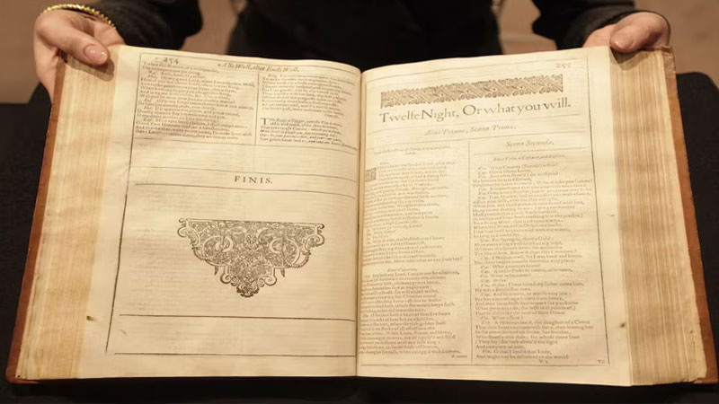 Regal Celebration: King and Queen at Shakespeare's First Folio in Windsor