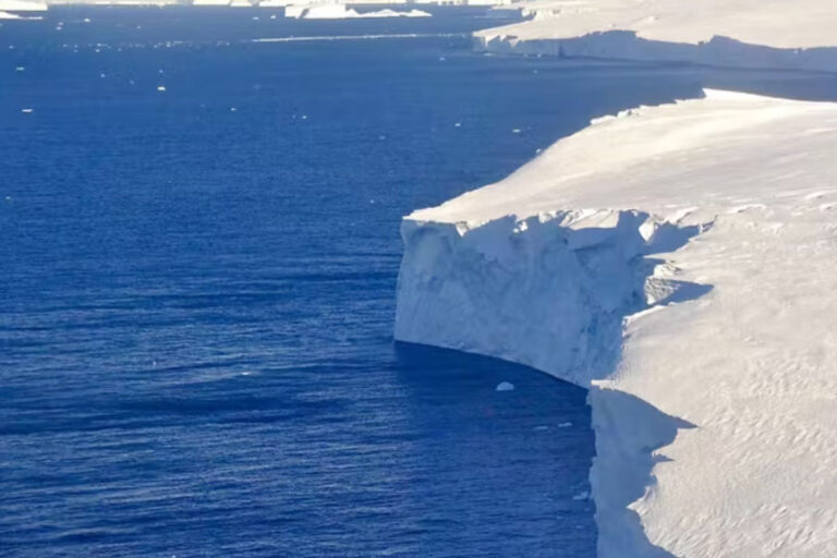 Climate Change Is Thawing an Ancient Antarctic River